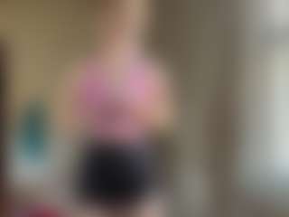 Live cam show with MilaHill - Kisses on Streamer API