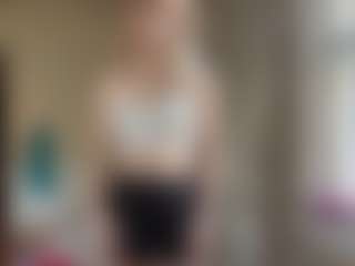 Live cam show with MilaHill - Cute on CSO-WL