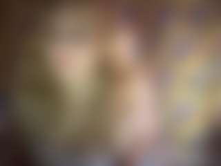 Live cam show with MilaHill - Kisses on Streamer API