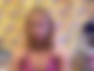 Live cam show with MilaHill - Teasing on Mixed Magazine Live