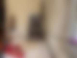 Live cam show with MilaHill - Teasing on LiveSexCams6