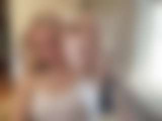Live cam show with MilaHill - Panties on Soda Cam