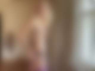 Live cam show with MilaHill - Yoga on Camsoda Late Night