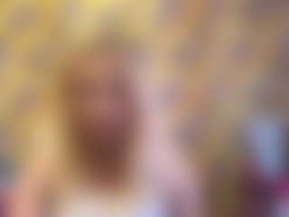 Live cam show with MilaHill - Kisses on xxxlivecams.org
