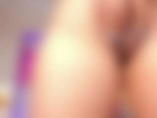 Show de cam en vivo con Pame - Black Squirt en Camsoda