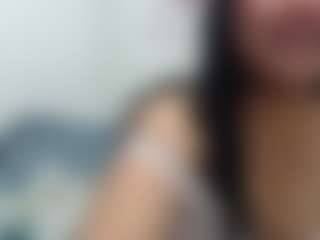 Live cam show with Velvet - Shaved on Camsoda