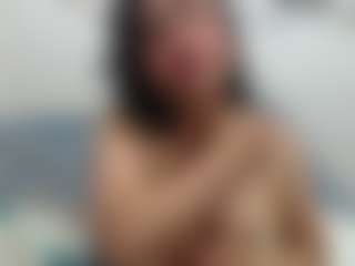 Live cam show with Velvet - Shaved on camwithhim.com