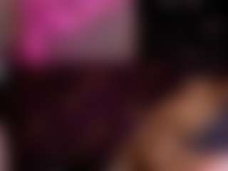 Live cam show with Ambielicious - Deepthroat on Camsoda