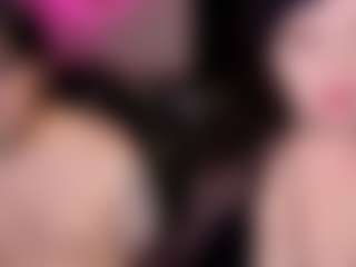 Ambielicious MILF webcam performer live streaming