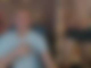 astren-villo's Live Sex Cam Show
