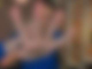 astren-villo's Live Sex Cam Show