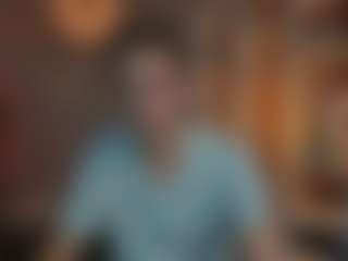 astren-villo's Live Sex Cam Show