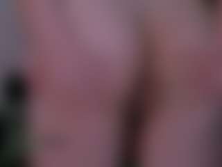 astren-villo's Live Sex Cam Show