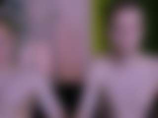 astren-villo's Live Sex Cam Show