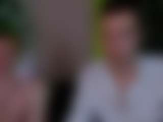 astren-villo's Live Sex Cam Show