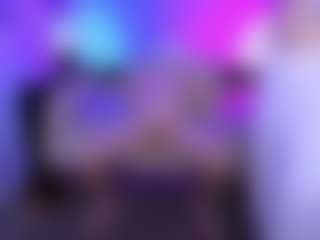 astren-villo's Live Sex Cam Show