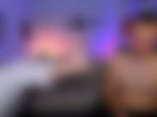 astren-villo's Live Sex Cam Show