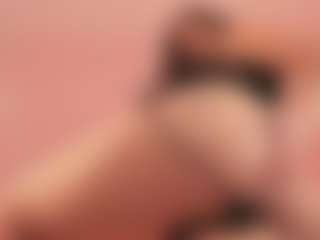 Elenna-salvatoree's Live Sex Cam Show