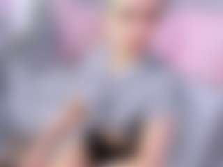 Live cam show with GinaDawson - Joi on AdultVida.com