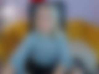 Live cam show with GinaDawson - Red Hair Fetish on sexylive.show
