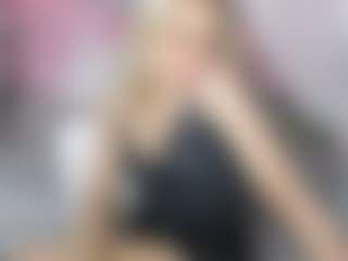 Live cam show with GinaDawson - Nipple Piercings on madthumbs
