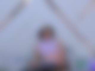 MiaHarper2's Live Sex Cam Show
