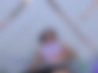 MiaHarper2's Live Sex Cam Show