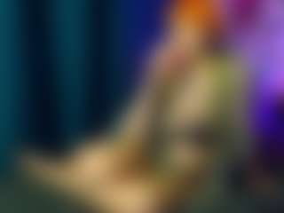 Live cam show with Tricky-Kitsune - Lesbian on StripNow