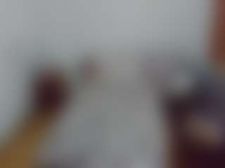 Live-Cam-Show mit BelleInna - Roll auf Camsoda
