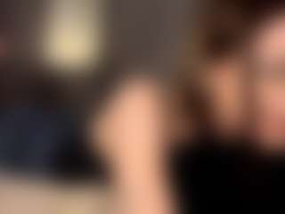 Live cam show with CatalinaHall - Striptease on madthumbs