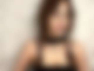 Live cam show with CatalinaHall - Public on intimatelivegirls.com