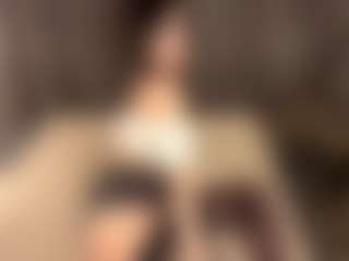 Live cam show with CatalinaHall - Athletic Public on Milfs Live