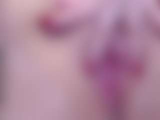Ailinaioki's Live Sex Cam Show