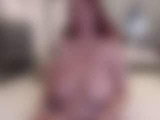 Ailinaioki's Live Sex Cam Show