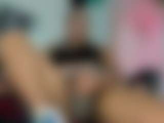 Live cam show with amberbrown19 - Tease on 1on1-livenow