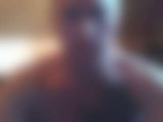 DILFiGuess's Live Sex Cam Show