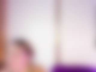 Emmi's Live Sex Cam Show