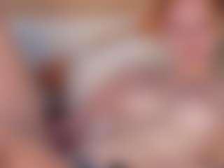 Live cam show with AngelWise - Normal on googirlz