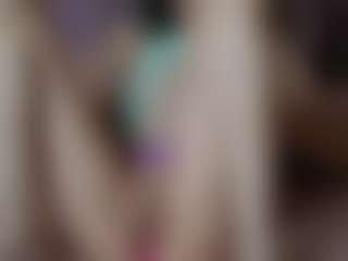 JoelleApril's Live Sex Cam Show