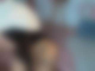 miazafiro's Live Sex Cam Show