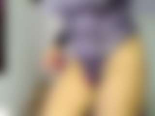 miazafiro's Live Sex Cam Show