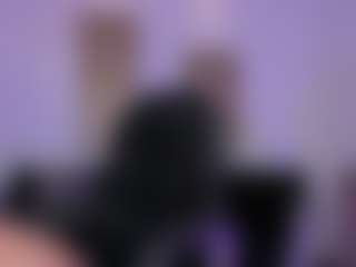 Live cam show with Scarlett Blaze - Striptease on CSO-WL