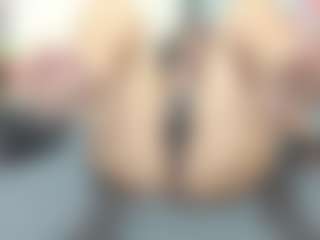 Live cam show with zusan-king - Submissive on Camsoda