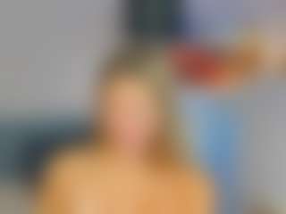 Aura-Powers's Live Sex Cam Show