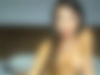 aylinhoney08's Live Sex Cam Show