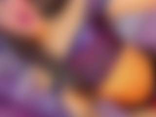 Live cam show with VeronicaRosee - Smoking on livesexfox.com