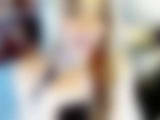 AnaiisVelvet's Live Sex Cam Show