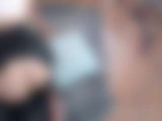 Live cam show with Emmasexxy - Horney on slutload
