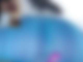 Live cam show with Emmasexxy - Colombia on Camsoda