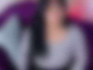 Live cam show with Emmasexxy - Sensual on AdultVida.com